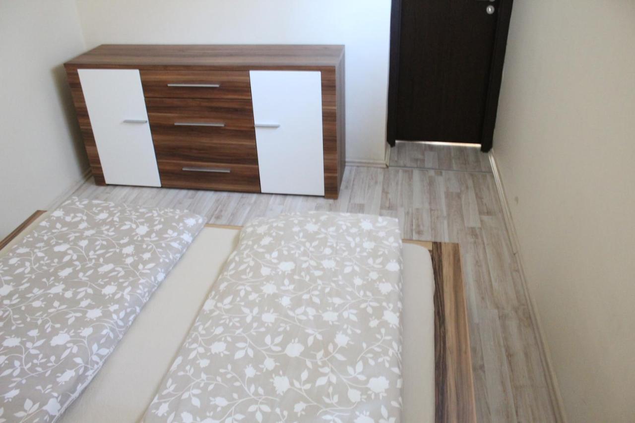 Апартаменты Medlin Apartman Шиофок Экстерьер фото